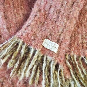 Thornhill Hand Weavers Pink Wool Scarf Fringe Soft Handmade 70s England Soft